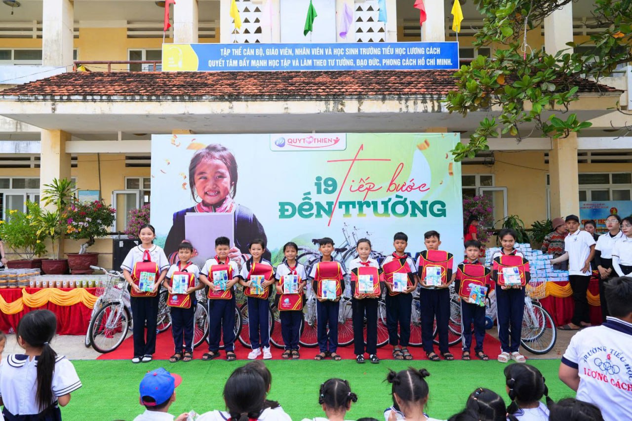 Đường dây nóng hỗ trợ khách hàng ue9